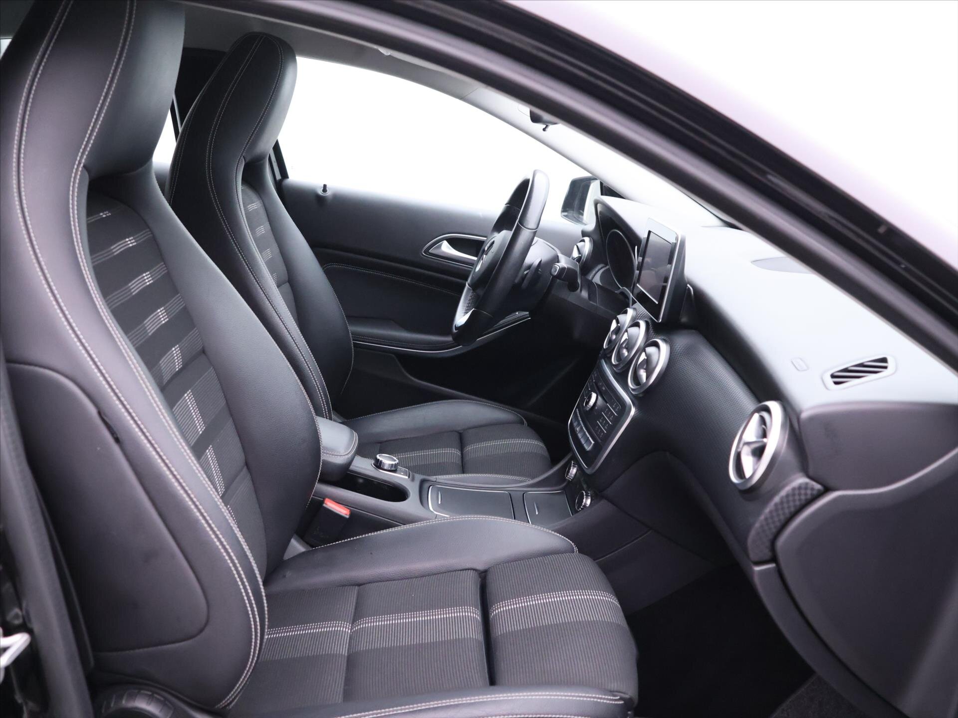 Mercedes-Benz Třídy A Hatchback 1,5 l 80 kw