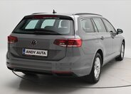 Volkswagen Passat Kombi 2,0 l 110 kw