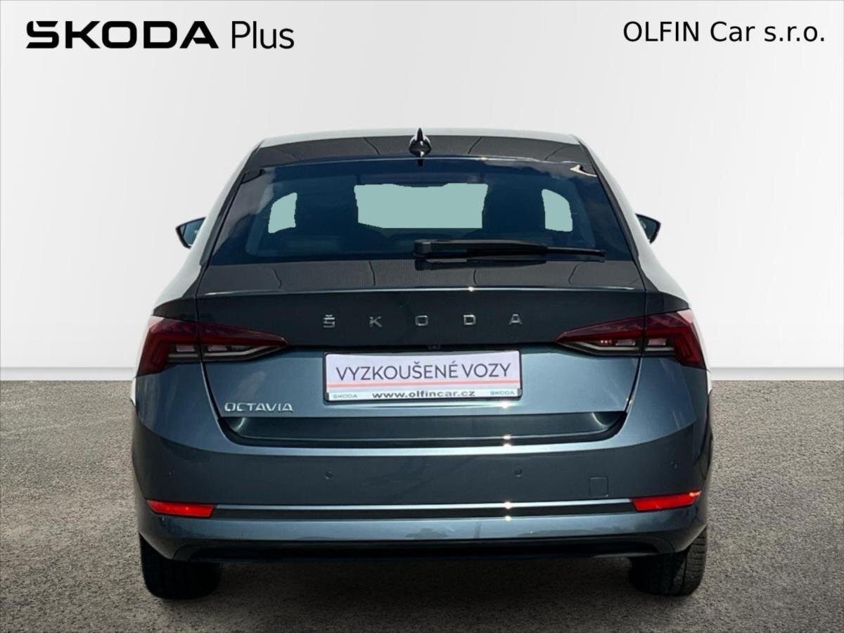 Škoda Octavia Sedan / Limuzína 1,5 l 110 kw