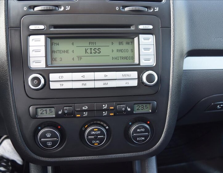 Volkswagen Golf Kombi 1,6 l 75 kw