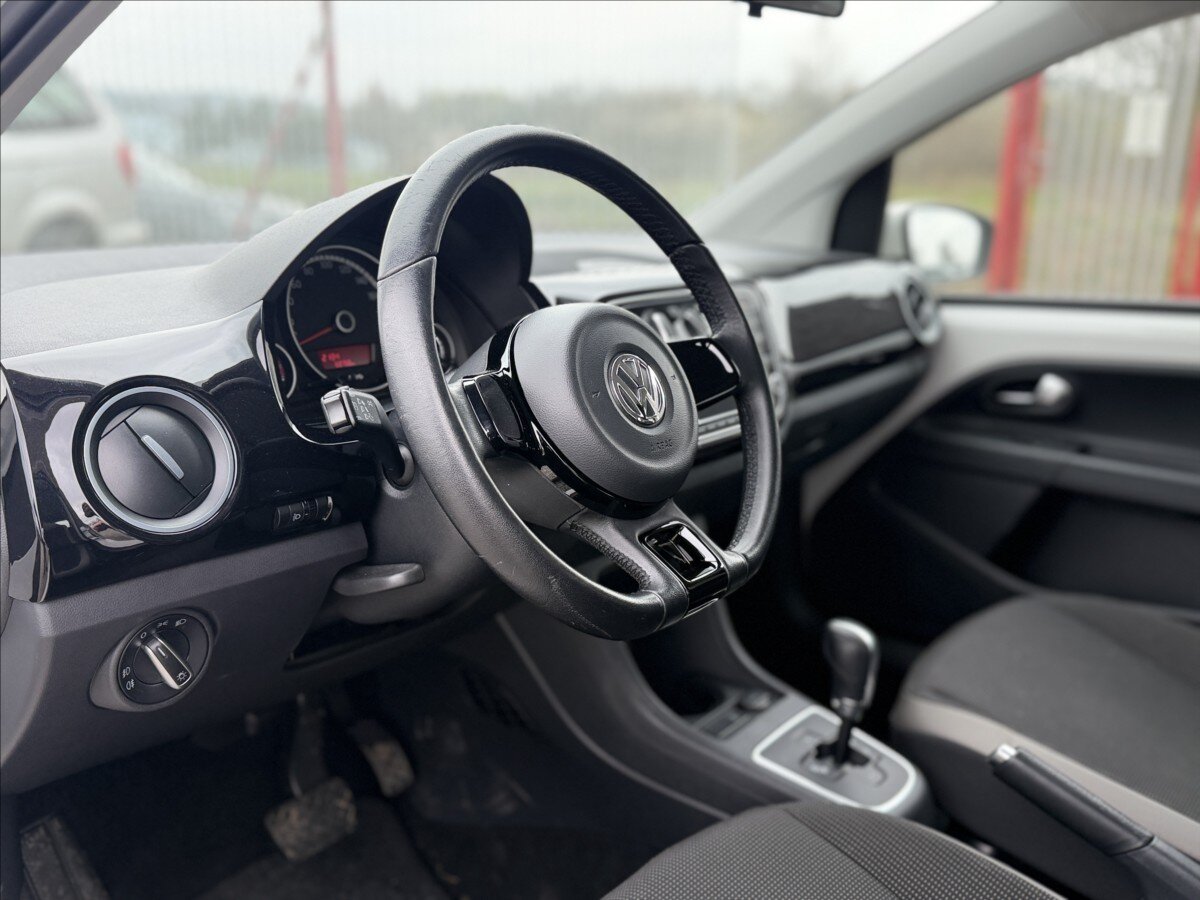 Volkswagen up! Hatchback 999,0 44 kw