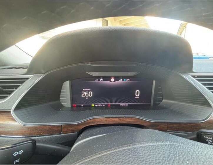 Škoda Superb Kombi 2,0 l 140 kw