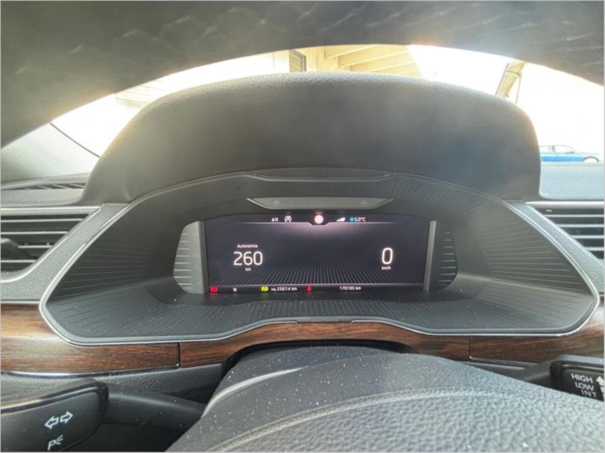 Škoda Superb Kombi 2,0 l 140 kw