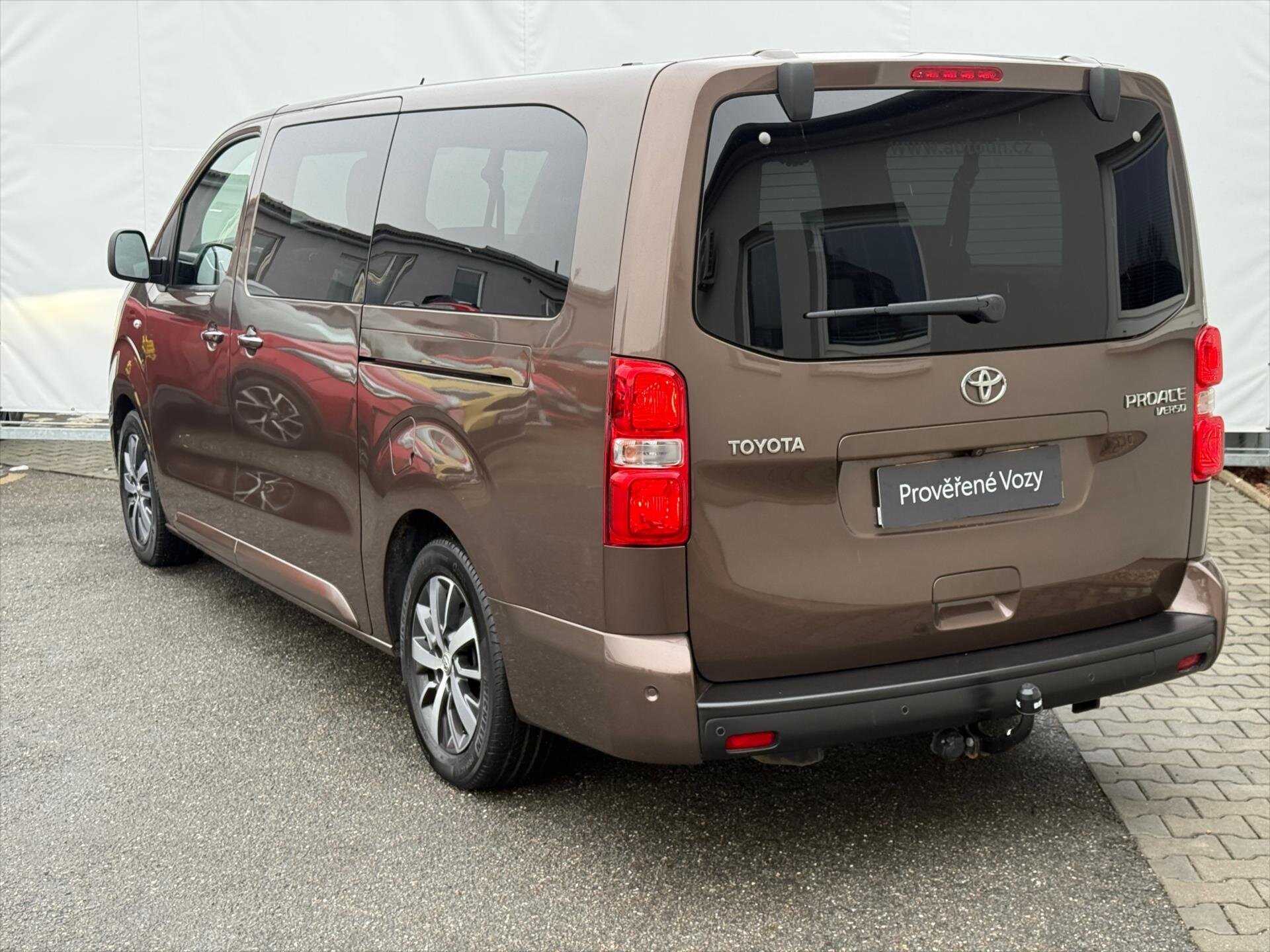 Toyota ProAce VAN-Minibus 2,0 l 130 kw