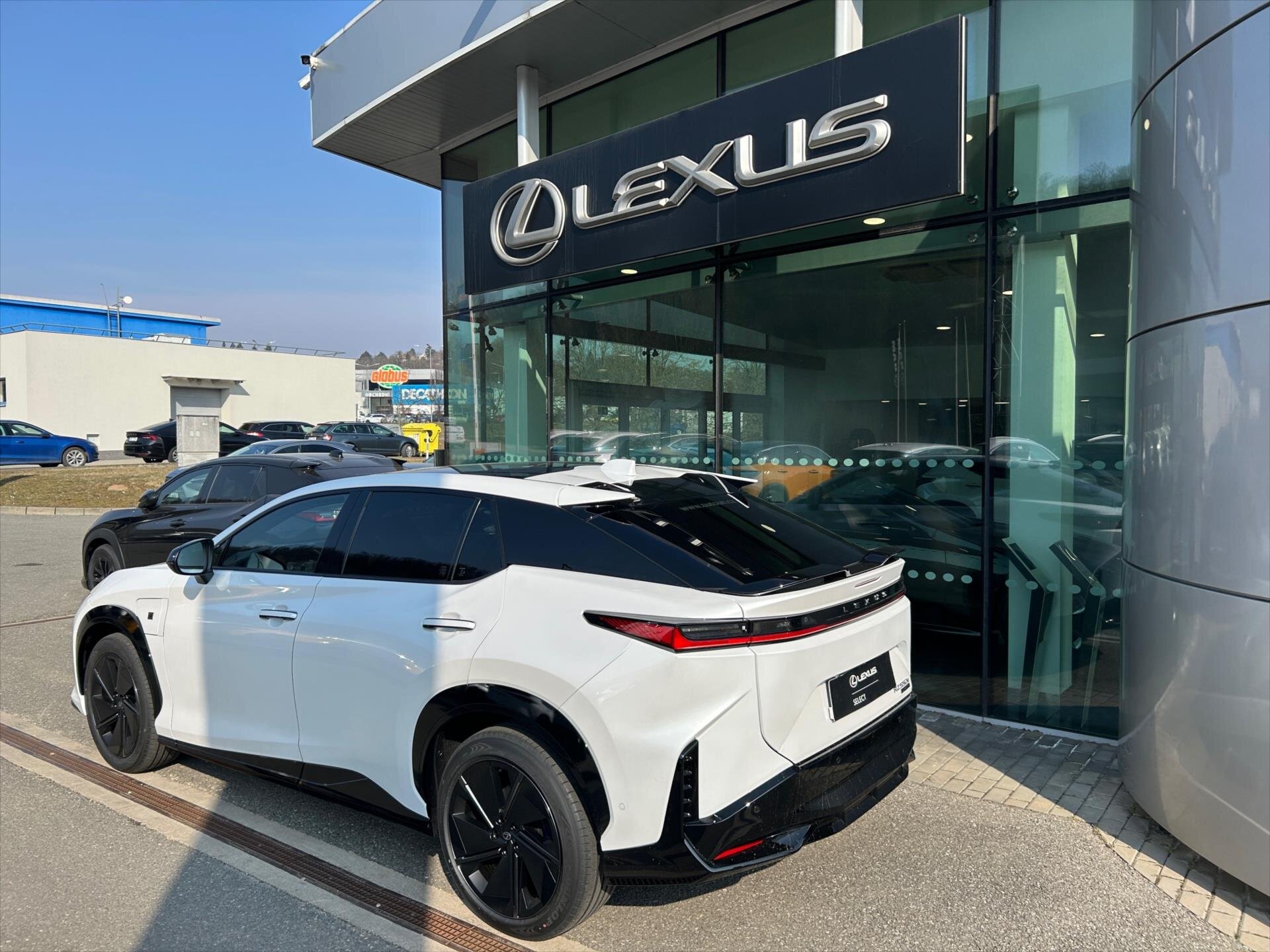 Lexus Ostatní SUV / Terénní 0,0 300 kw