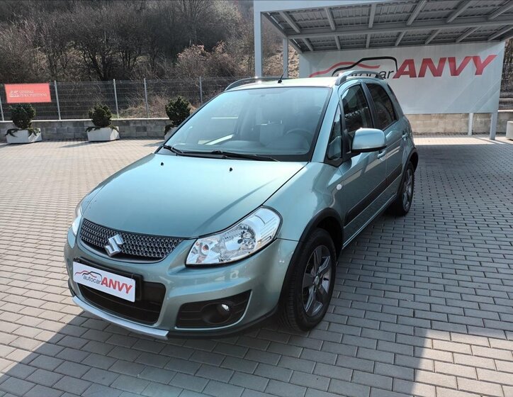 Suzuki SX4 Hatchback 1,6 l 88 kw