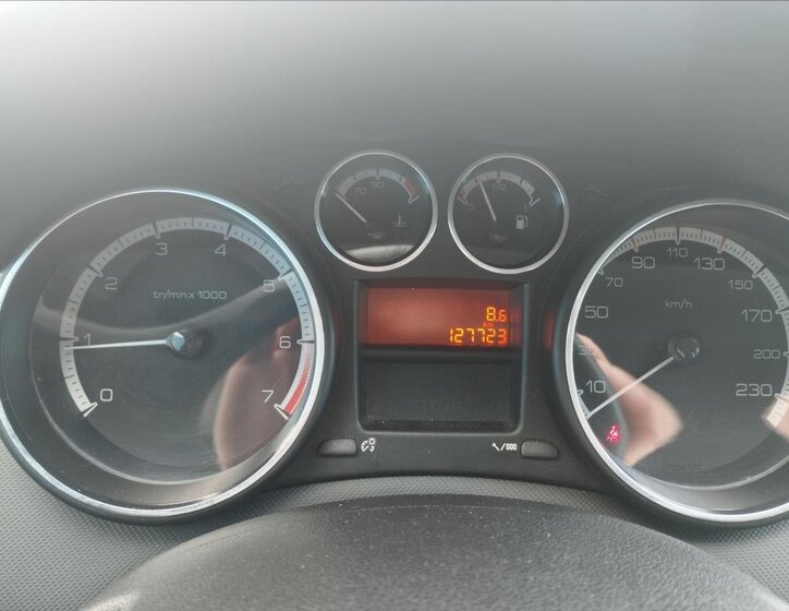 Peugeot 308 Hatchback 1,4 l 70 kw