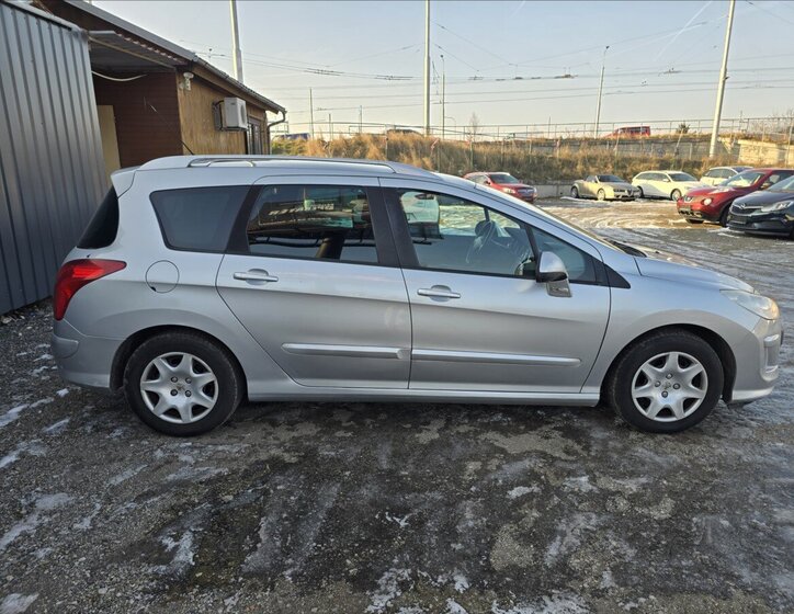 Peugeot 308 Kombi 1,6 l 80 kw