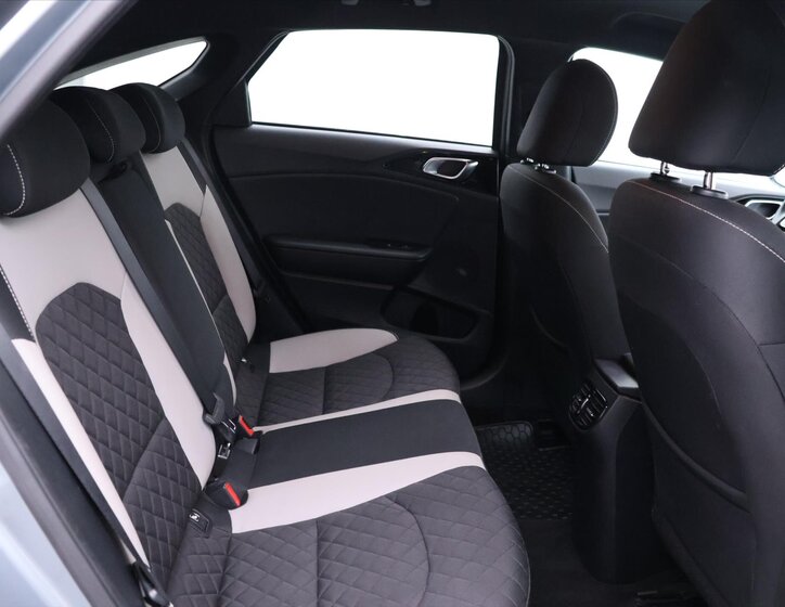 KIA ProCeed Kombi 1,4 l 103 kw