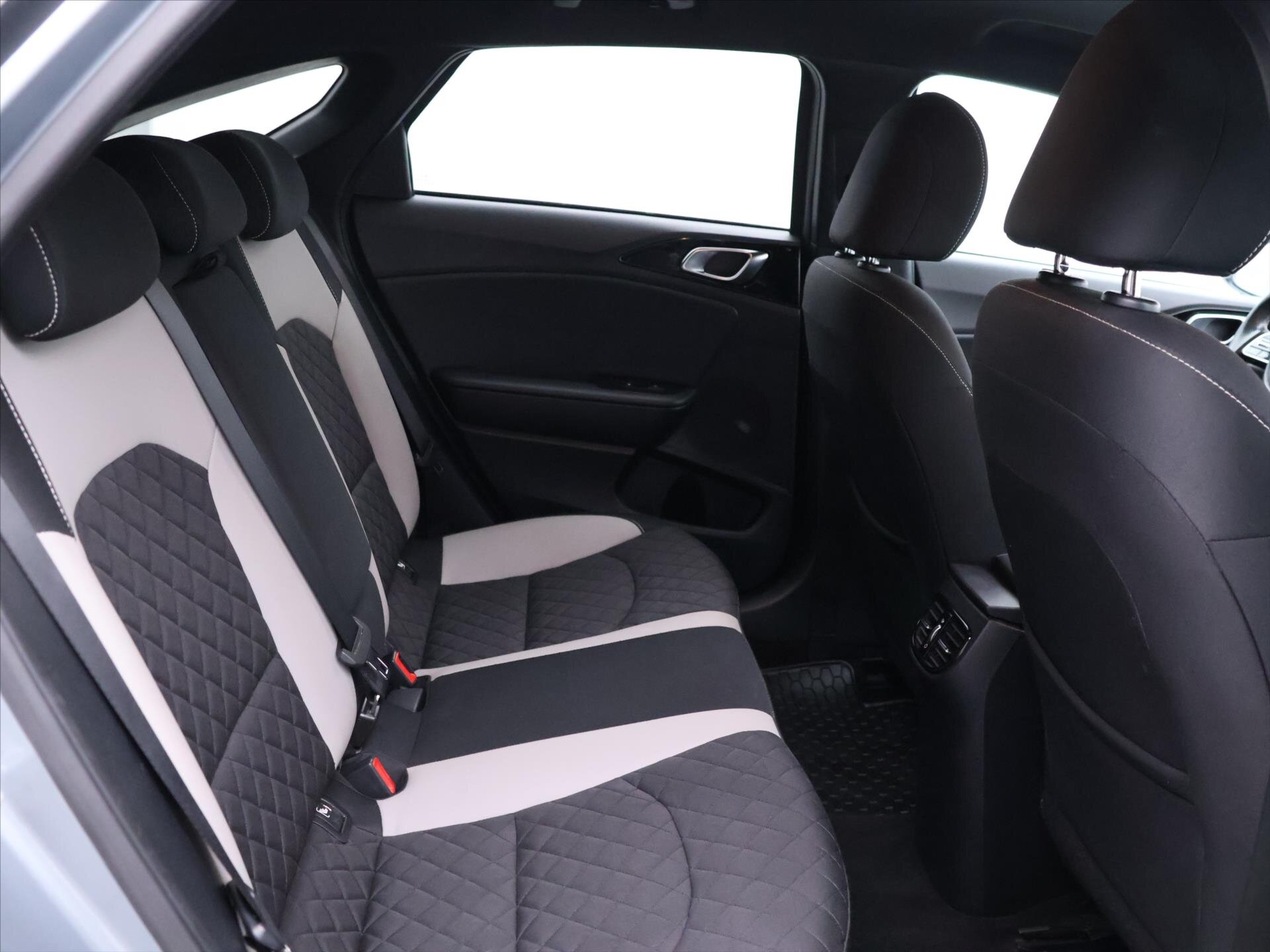 KIA ProCeed Kombi 1,4 l 103 kw