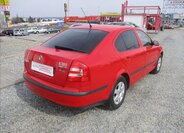 Škoda Octavia Sedan / Limuzína 1,6 l 75 kw