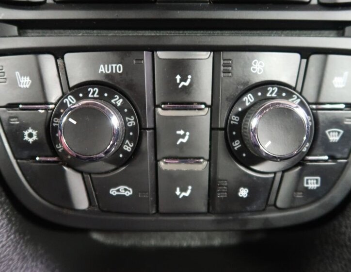 Opel Meriva MPV 1,4 l 88 kw