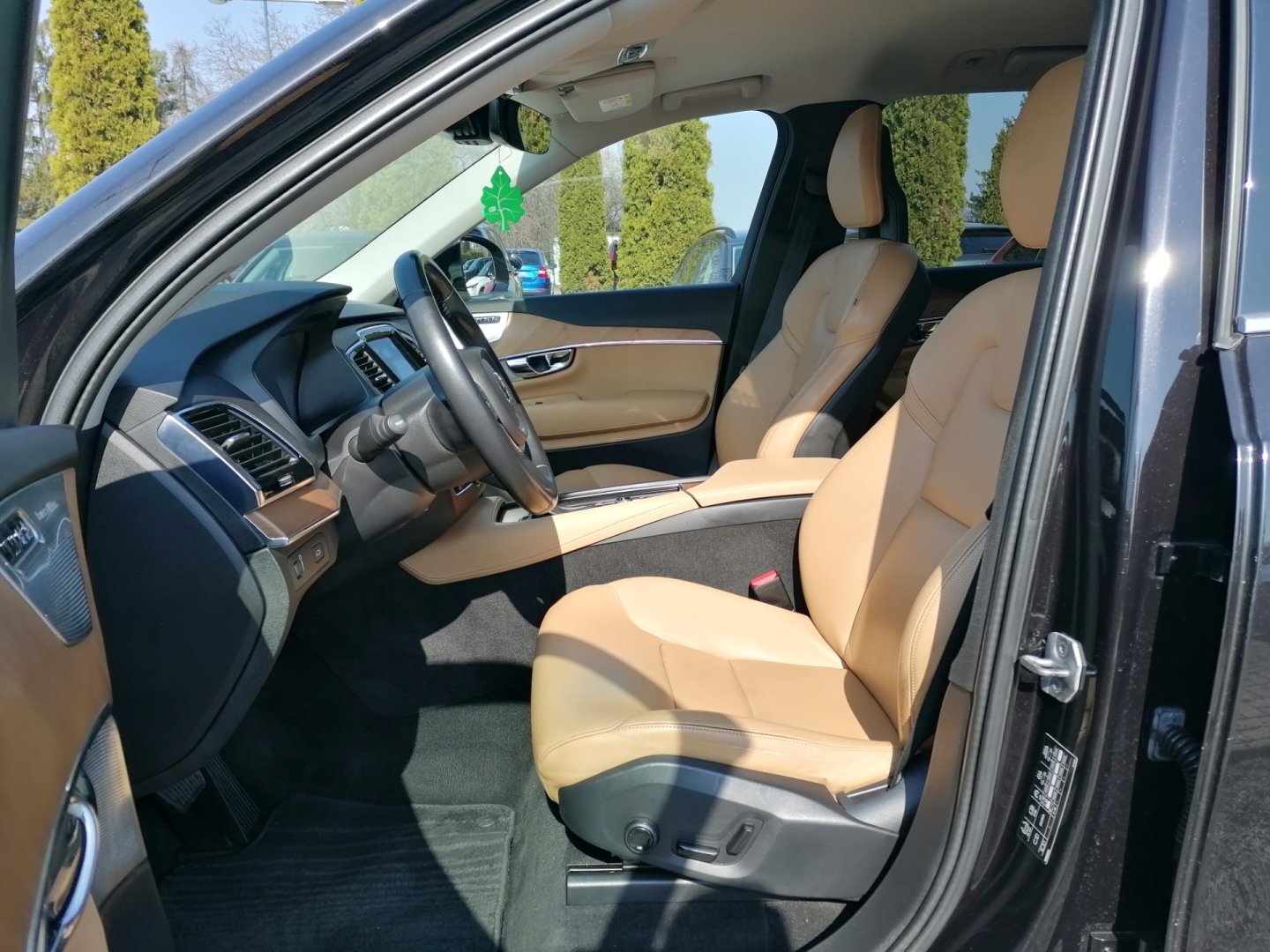 Volvo XC90 Kombi 2,0 l 165 kw