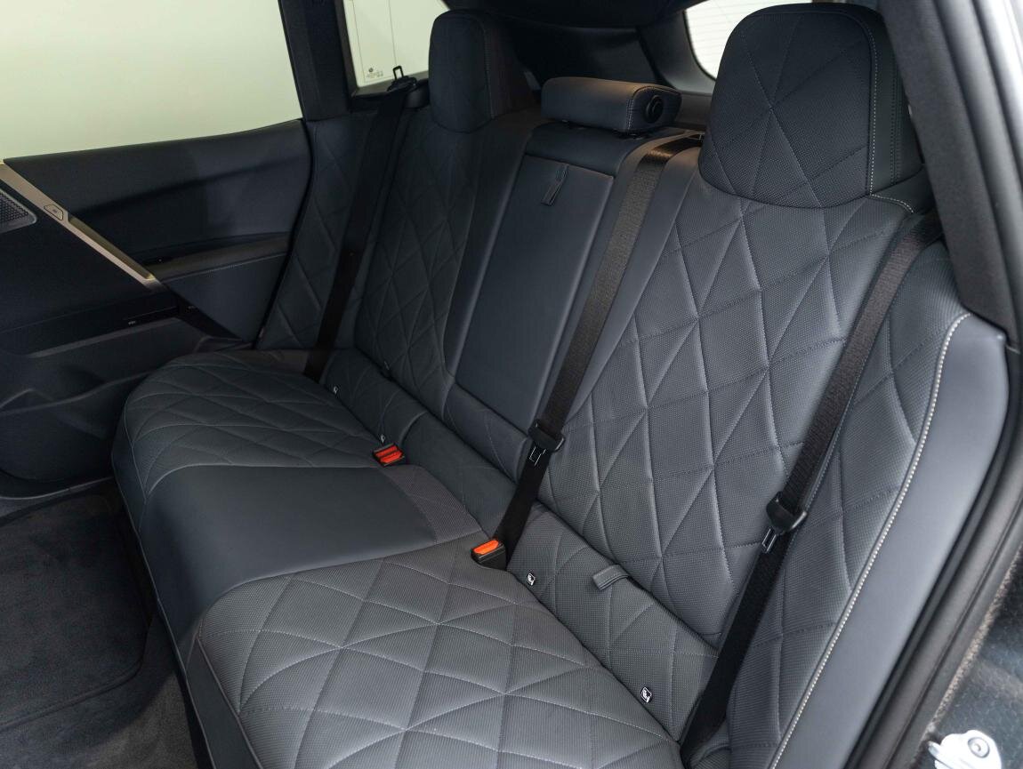 BMW iX SUV 0,0 455 kw