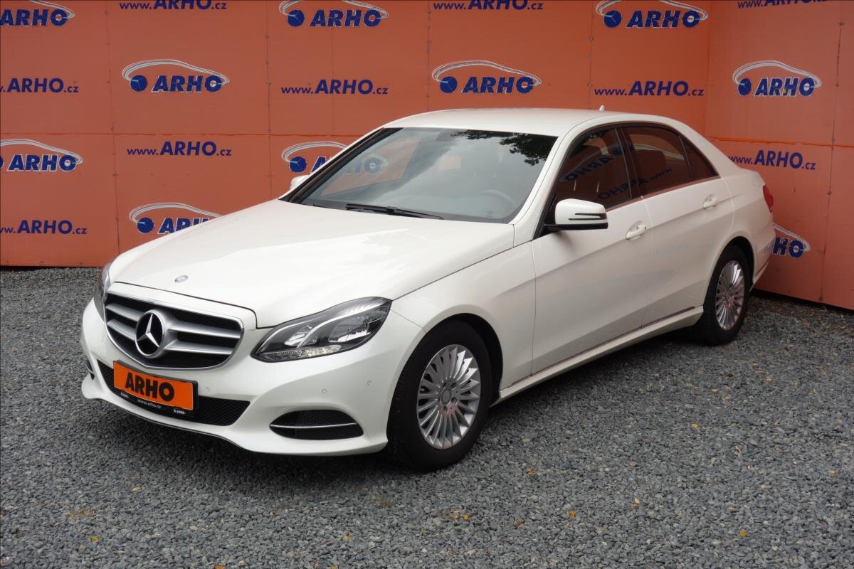 Mercedes-Benz Třídy E Sedan 2,1 l 125 kw