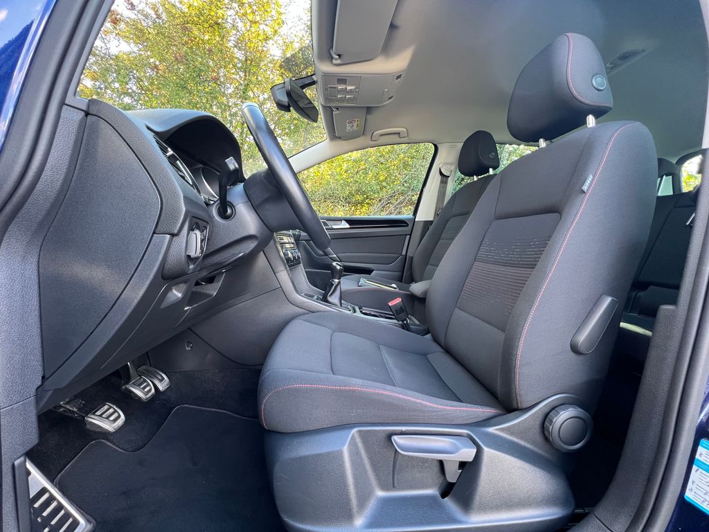 Volkswagen Golf Sportsvan