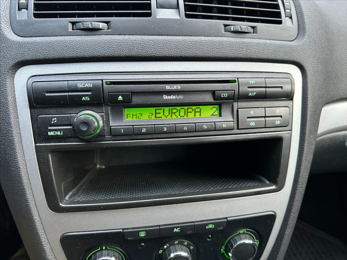Škoda Octavia Kombi 2,0 l 103 kw