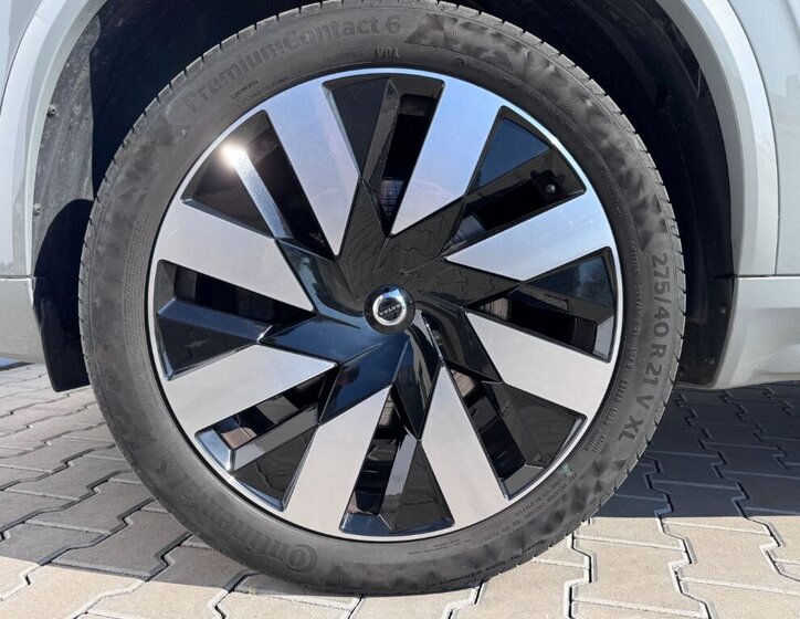 Volvo XC90 SUV 2,0 l 173 kw