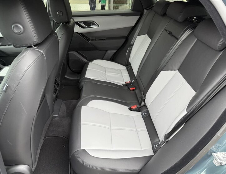 Land Rover Range Rover Velar SUV 2,0 l 147 kw