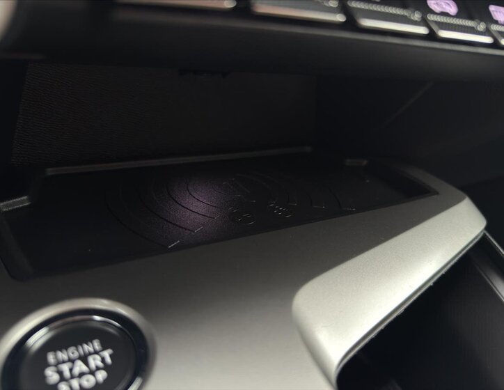 Peugeot 408 Liftback 1,2 l 96 kw