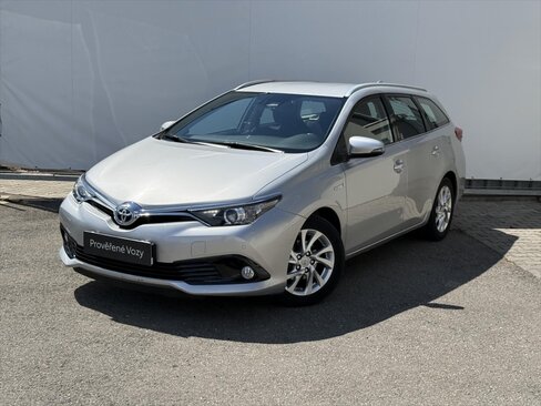 Toyota Auris Kombi 1,8 l 73 kw