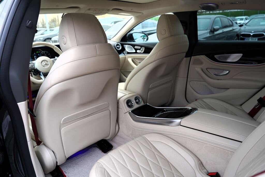 Mercedes-Benz AMG GT Sedan / Limuzína 3,0 l 325 kw