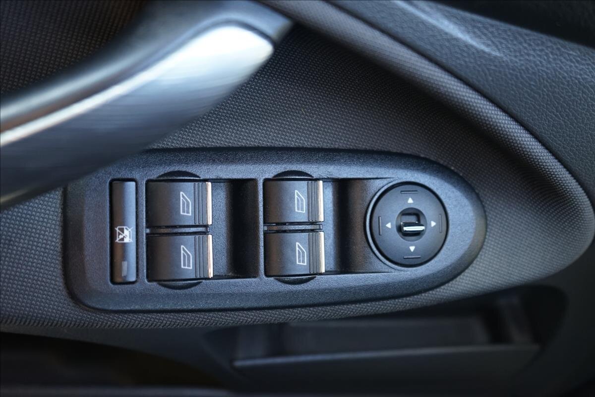 Ford C-MAX MPV 1,8 l 92 kw