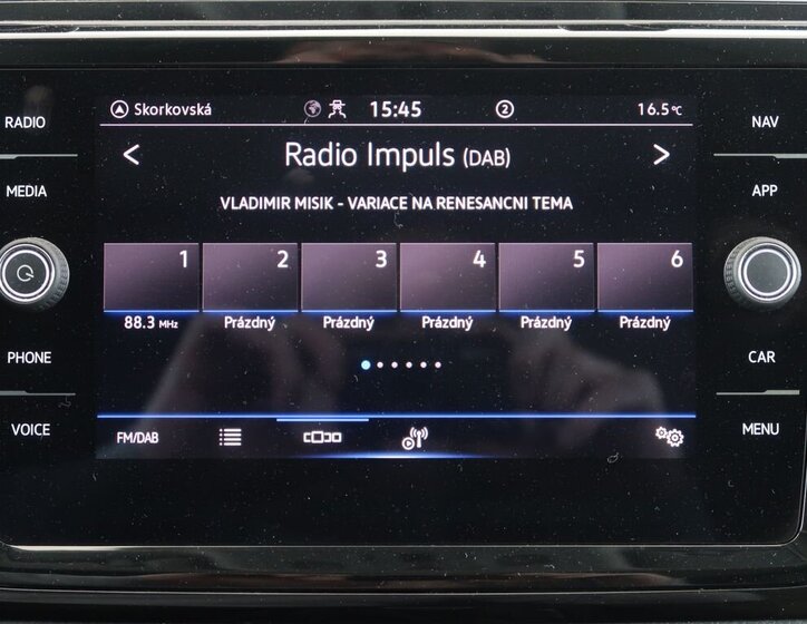 Volkswagen Touran Kombi 2,0 l 110 kw