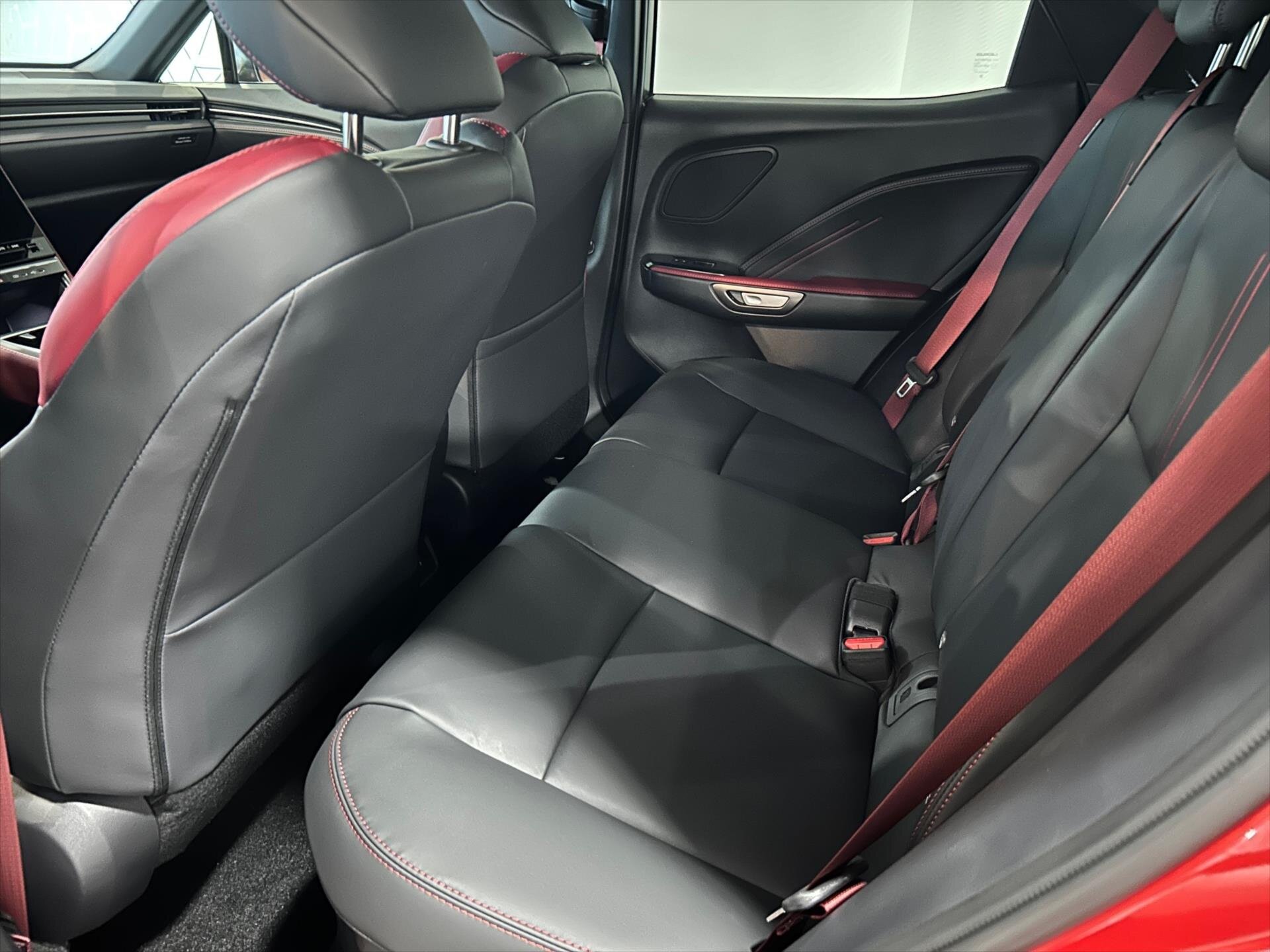 Lexus LBX SUV 1,5 l 100 kw