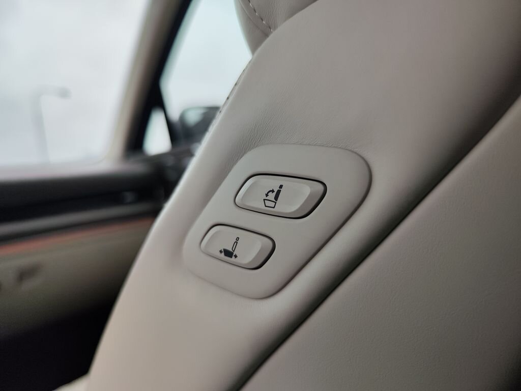 Ostatní Ostatní SUV 3,5 l 279 kw