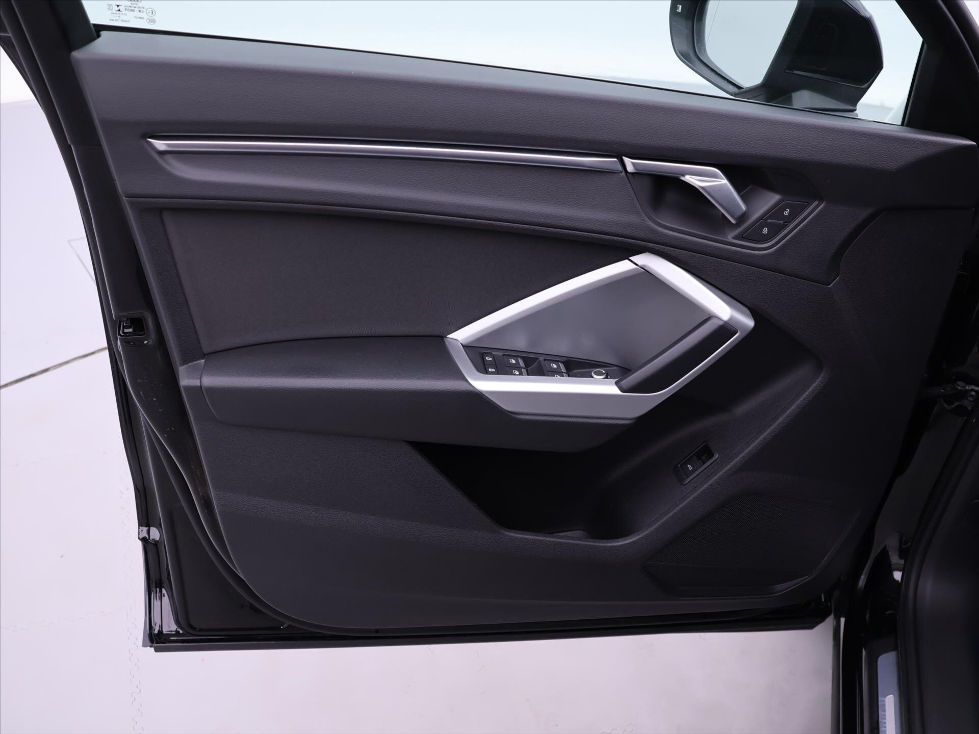 Audi Q3 SUV 2,0 l 140 kw