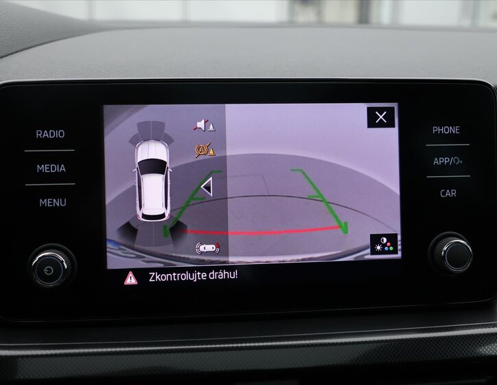 Škoda Kamiq SUV 1,5 l 110 kw