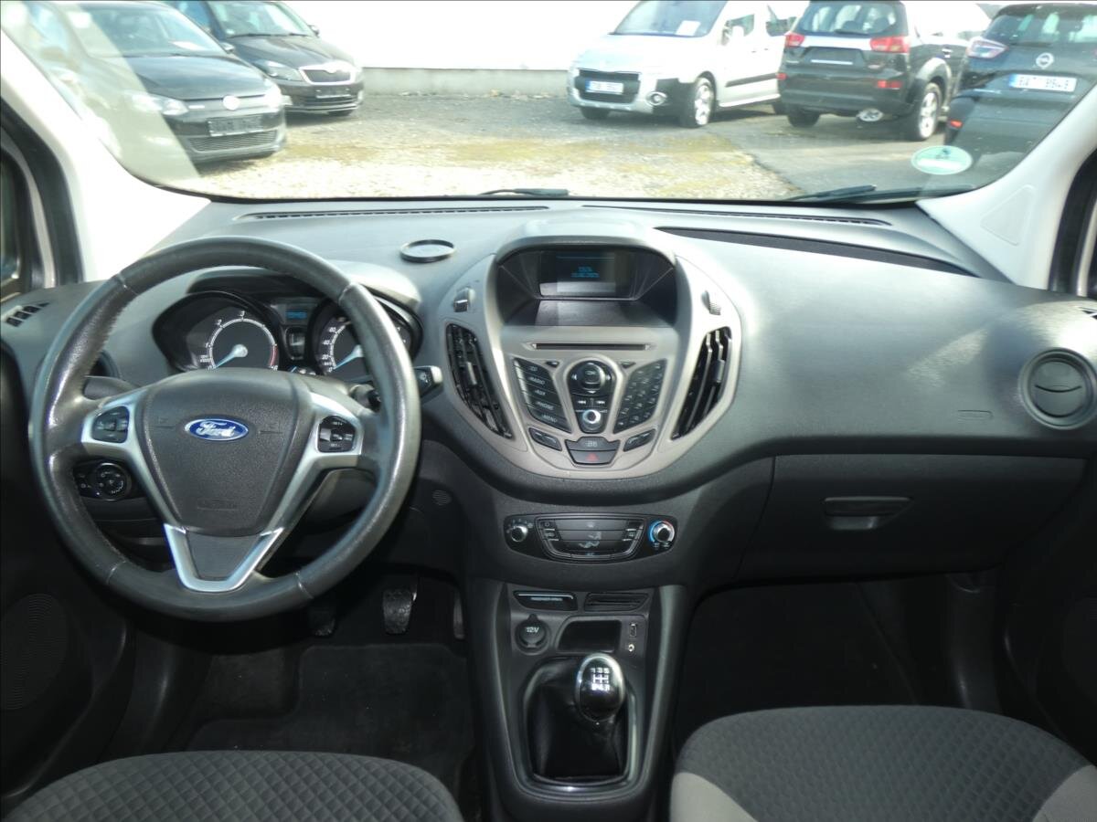 Ford Courier Pick-up 1,5 l 55 kw