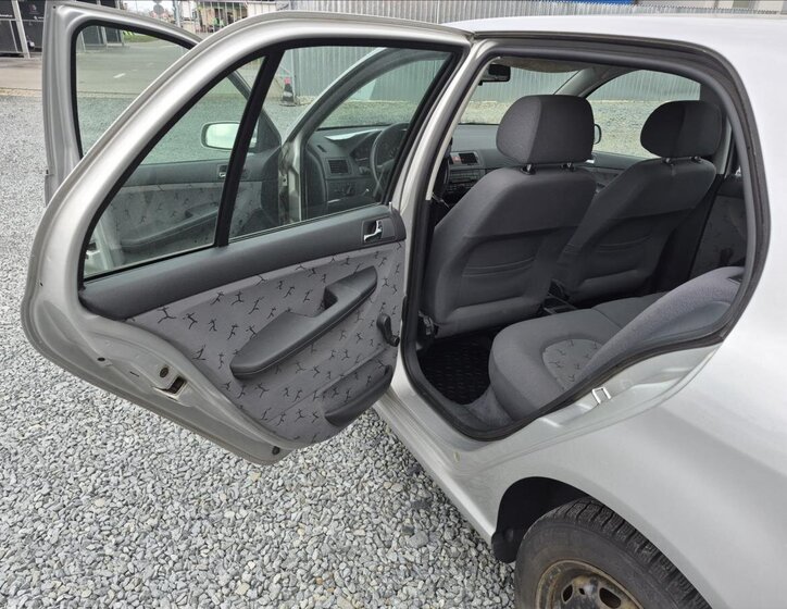 Škoda Fabia Hatchback 1,4 l 50 kw