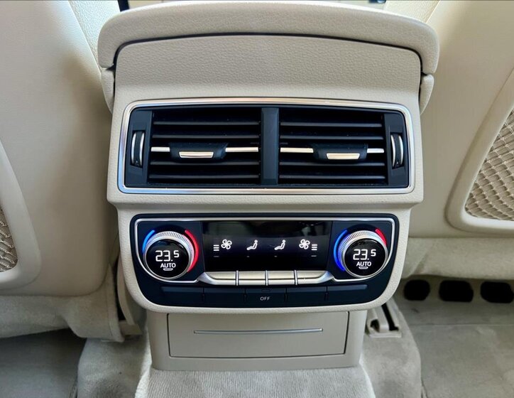 Audi Q7 41