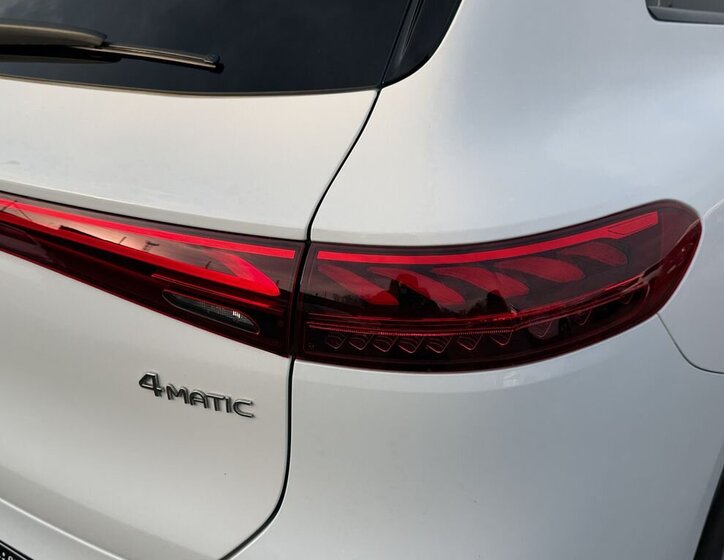 Mercedes-Benz EQS SUV / Terénní 0,0 265 kw