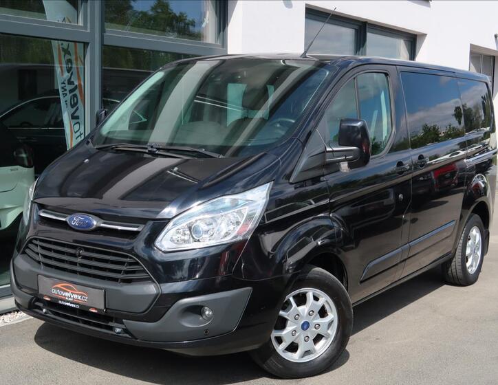 Ford Transit Custom 1