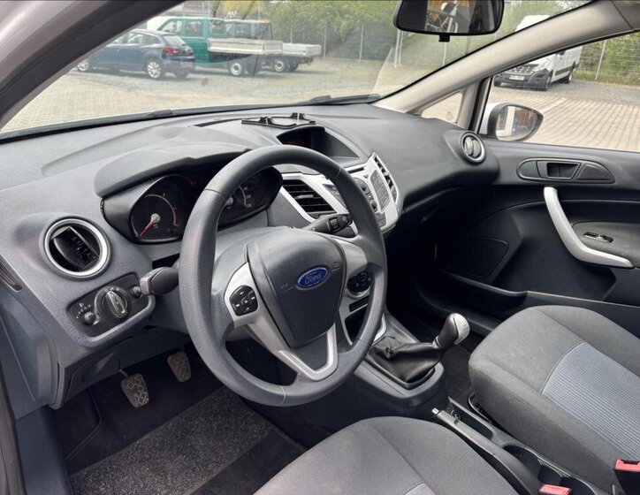 Ford Fiesta Hatchback 1,4 l 51 kw
