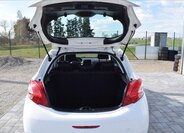 Peugeot 208 Hatchback 1,4 l 50 kw
