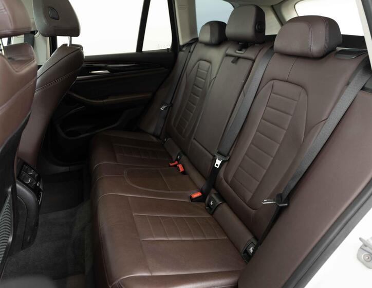 BMW X3 21