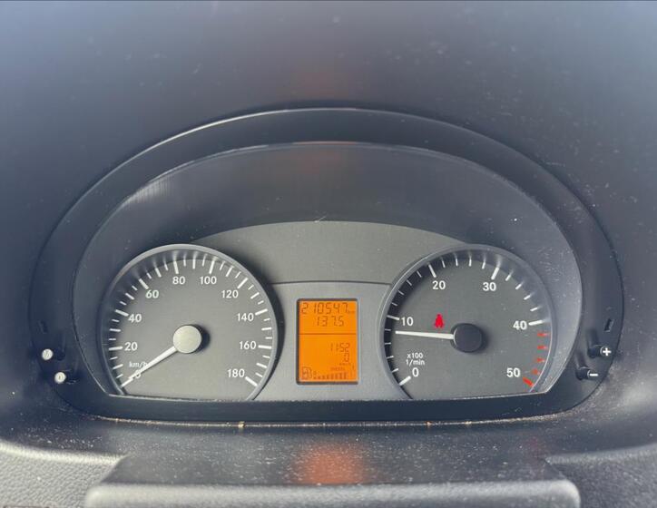 Mercedes-Benz Sprinter 16