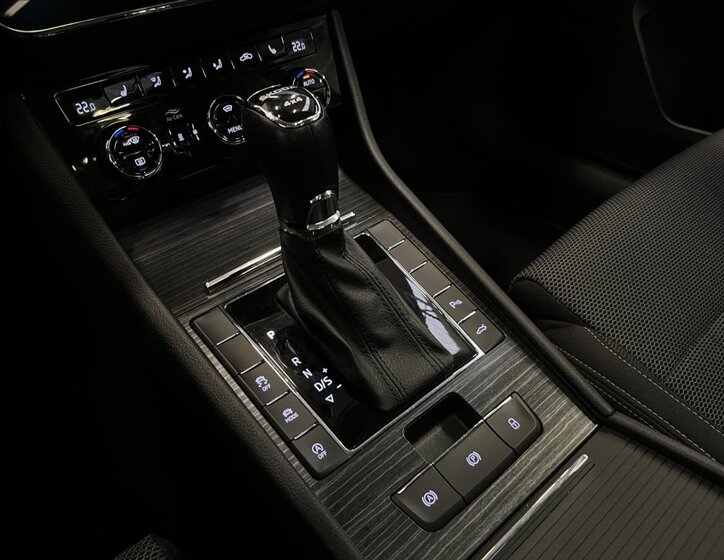 Škoda Superb Kombi 2,0 l 147 kw