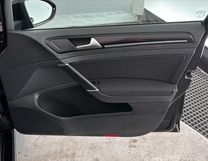 Volkswagen Golf Hatchback 1,4 l 81 kw