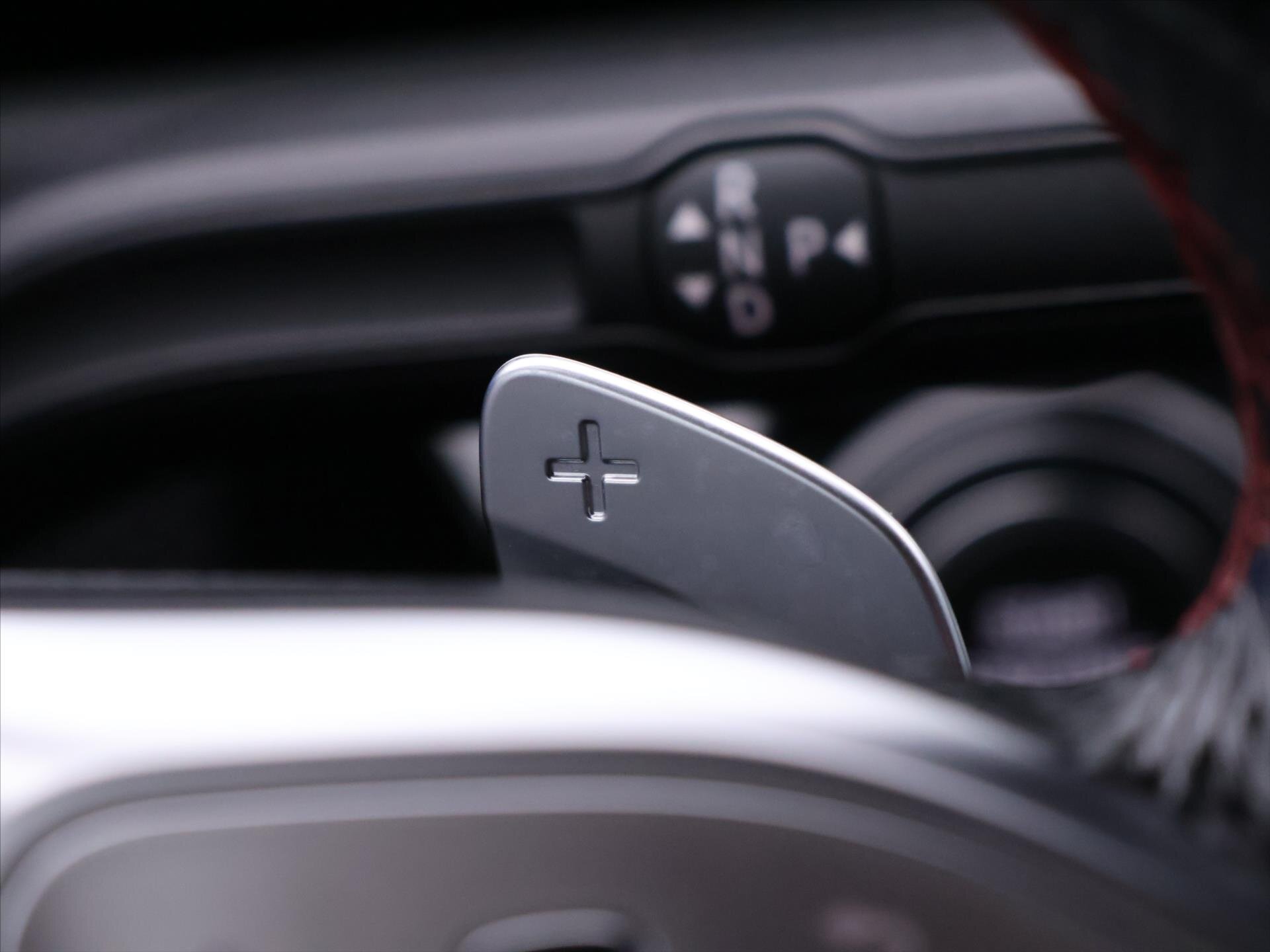 Mercedes-Benz CLA Sedan / Limuzína 2,0 l 140 kw