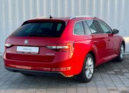 Škoda Superb Kombi 1,5 l 110 kw