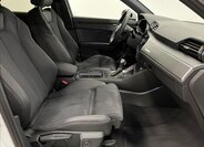 Audi Q3 SUV / Terénní 1,5 l 110 kw