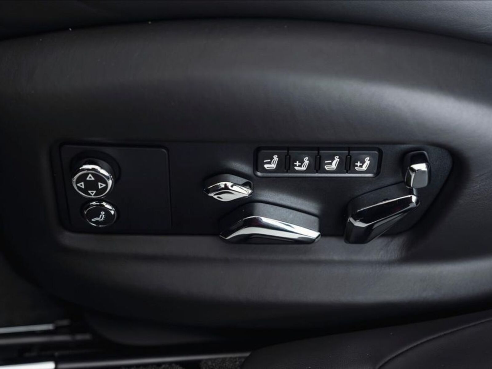 Bentley Flying Spur 12