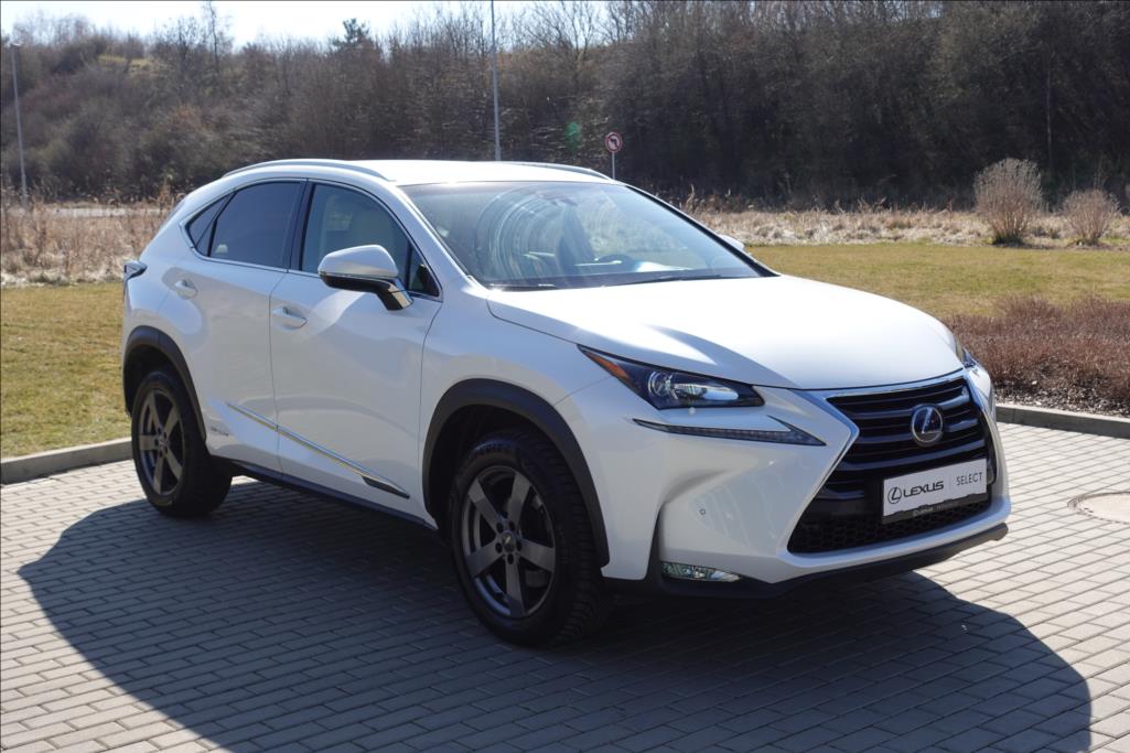Lexus NX 300h