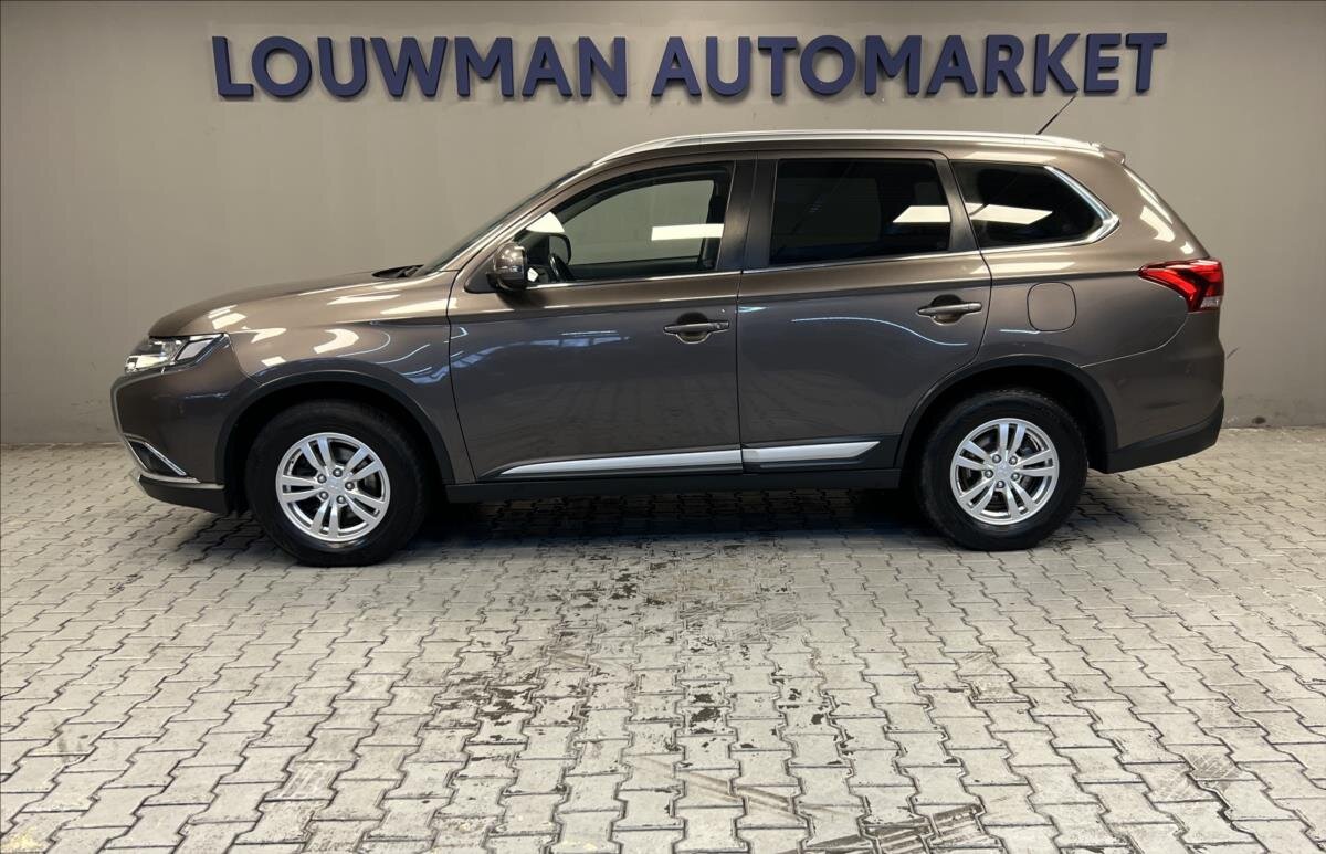 Mitsubishi Outlander SUV 2,3 l 110 kw