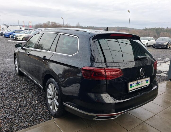 Volkswagen Passat Kombi 2,0 l 110 kw